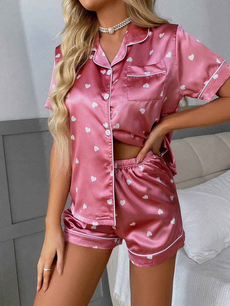 Imitated Silk Heart Print Short Sleeve Top And Shorts Pajamas Set Imitated Silk Heart Print Short Sleeve Top And Shorts Pajamas Set