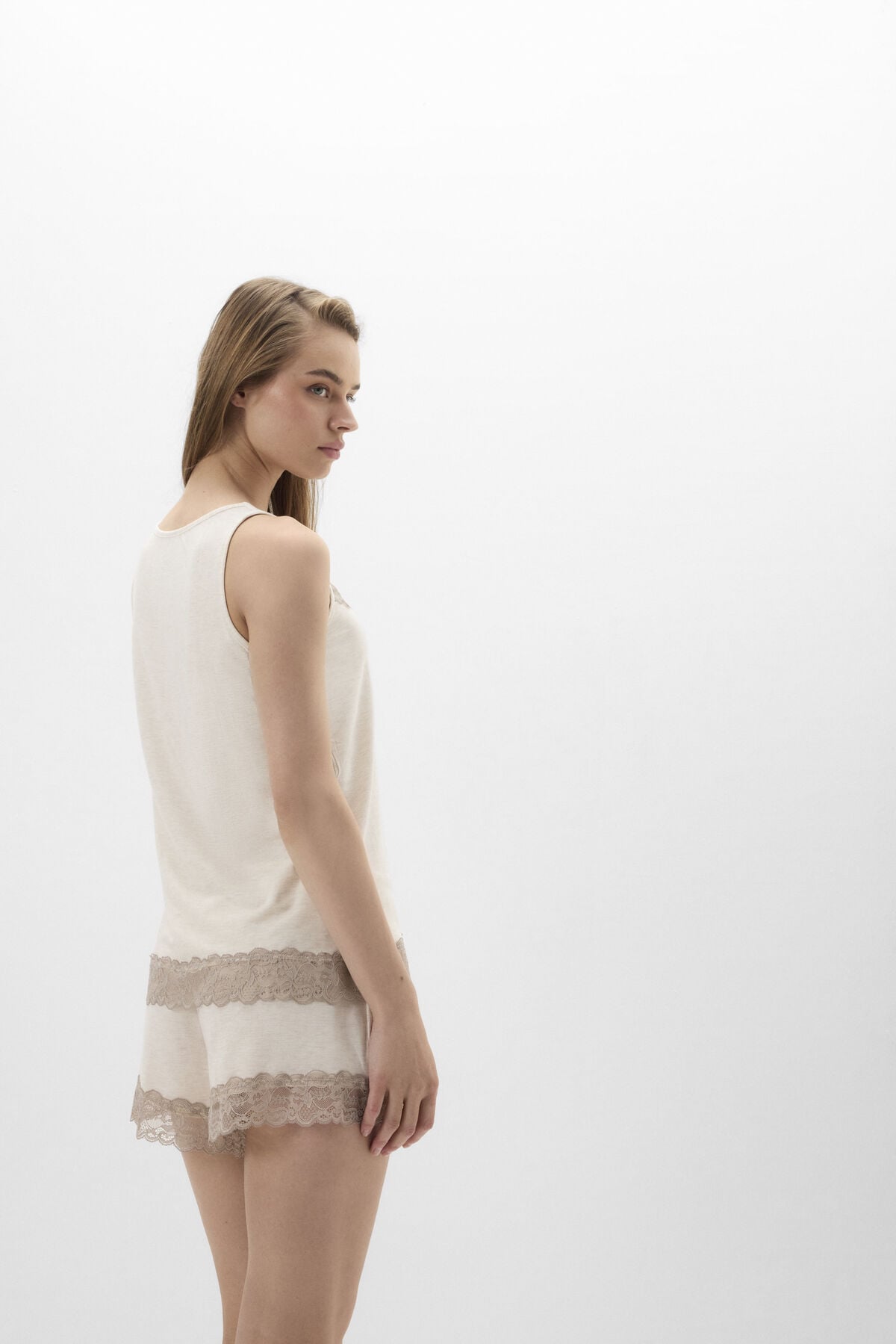 Lace Trim Tank Top Short Pajamas in Modal