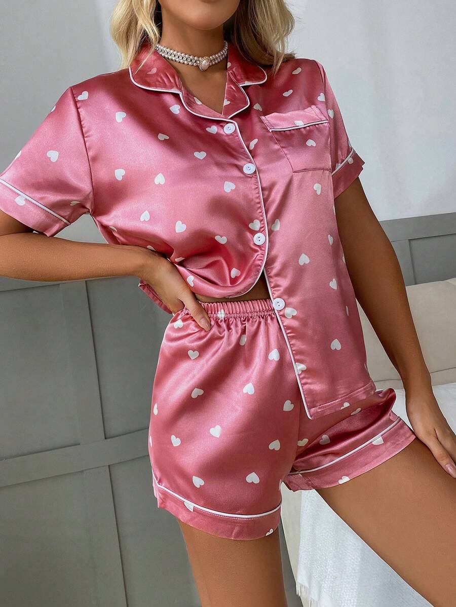 Imitated Silk Heart Print Short Sleeve Top And Shorts Pajamas Set Imitated Silk Heart Print Short Sleeve Top And Shorts Pajamas Set